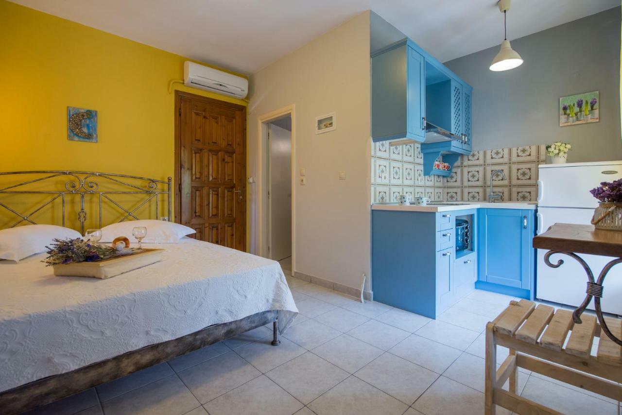 Sofia'S House Apartment Vourvourou Bagian luar foto