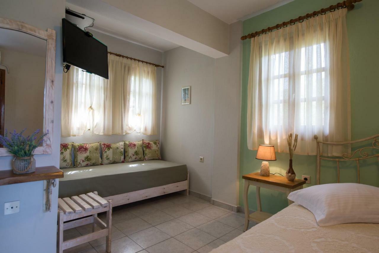 Sofia'S House Apartment Vourvourou Bagian luar foto