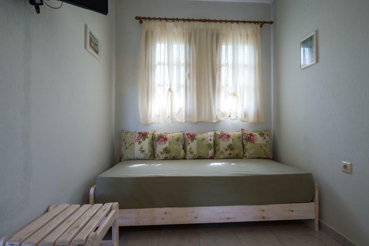 Sofia'S House Apartment Vourvourou Bagian luar foto