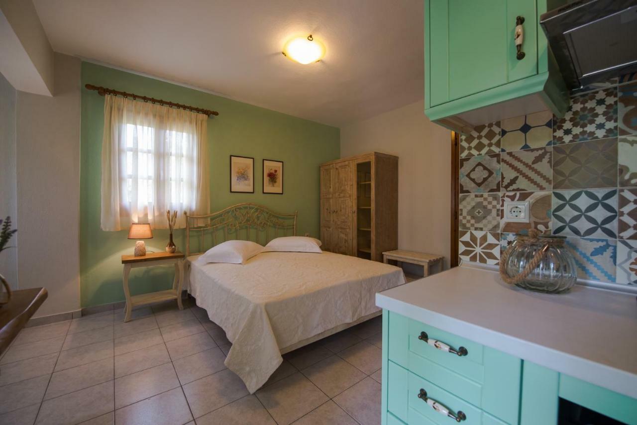 Sofia'S House Apartment Vourvourou Bagian luar foto
